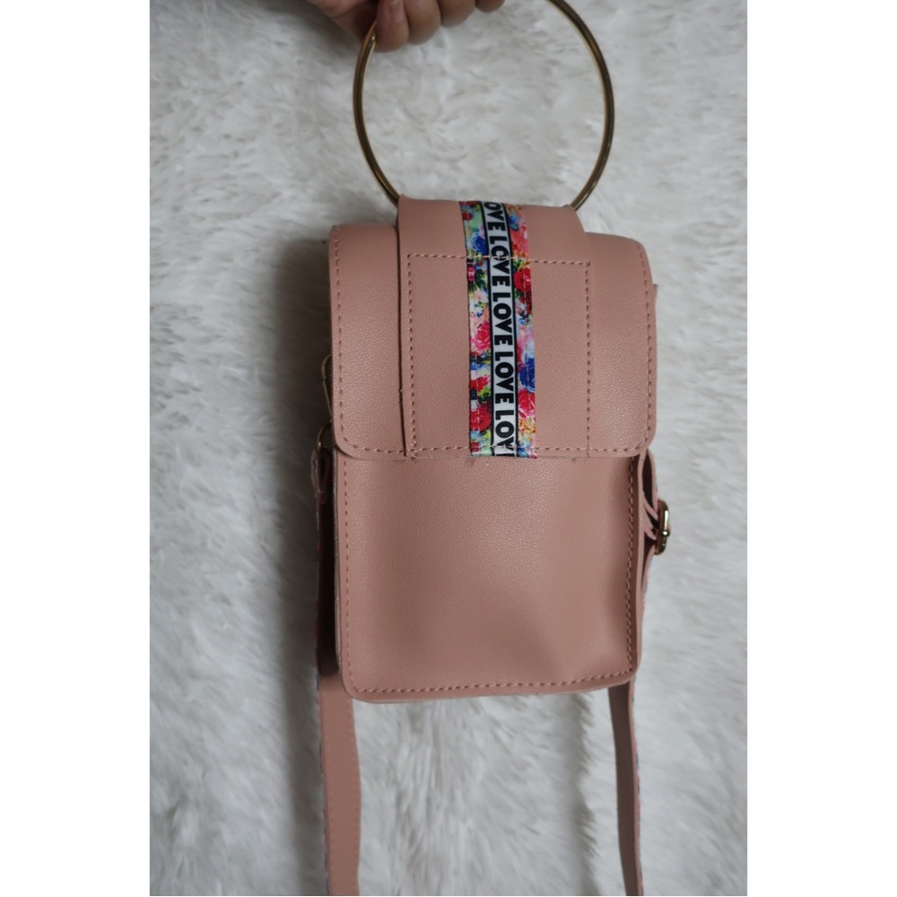 💗🦋🖤🍦 SMALL LOVE CROSSBODY PURSES💗🦋🖤🍦